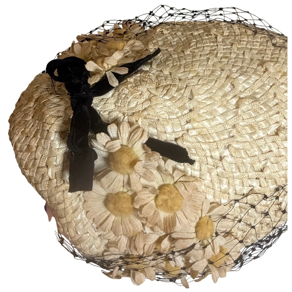 Vintage 1950s Straw Halo Hat Birdcage Veil Floral Trim MCM Cocktail Ransohoffs - Picture 15 of 16